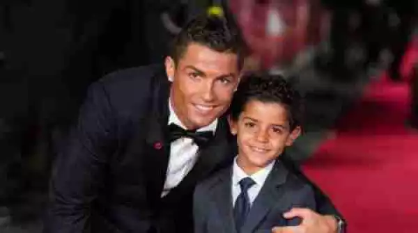 Cristiano Ronaldo Confirms The Birth Of His Twin Boys With A Surrogate Mother